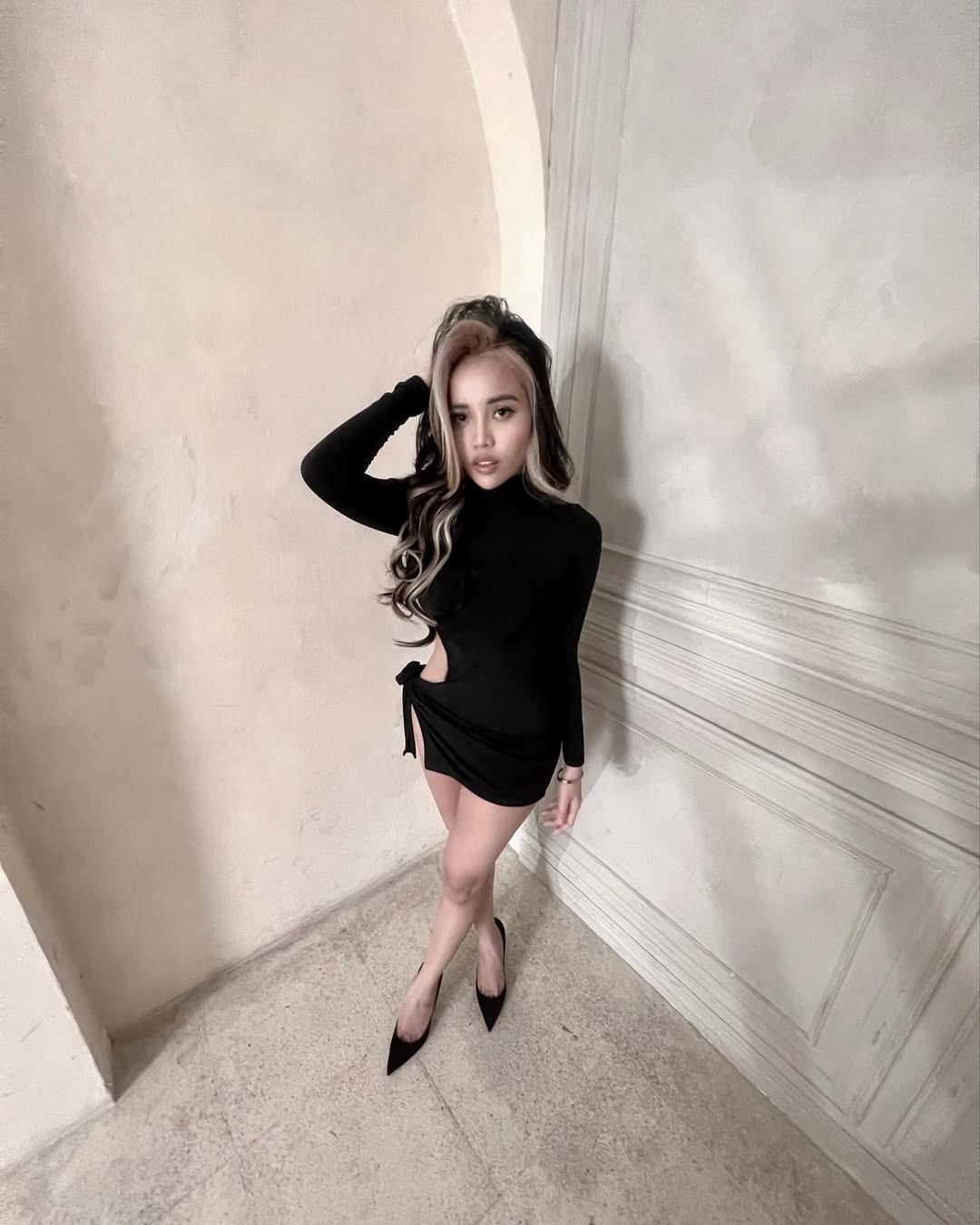 Zsara Tiblani - Photo