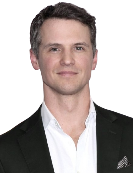 Freddie Stroma